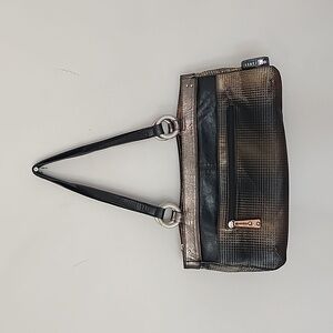 Joanel shoulder bag metallic color